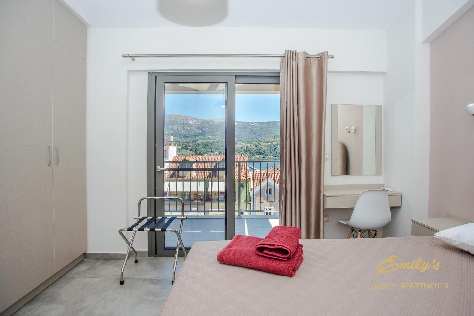 Emily'S Luxury Apartments Argostoli  Exterior foto