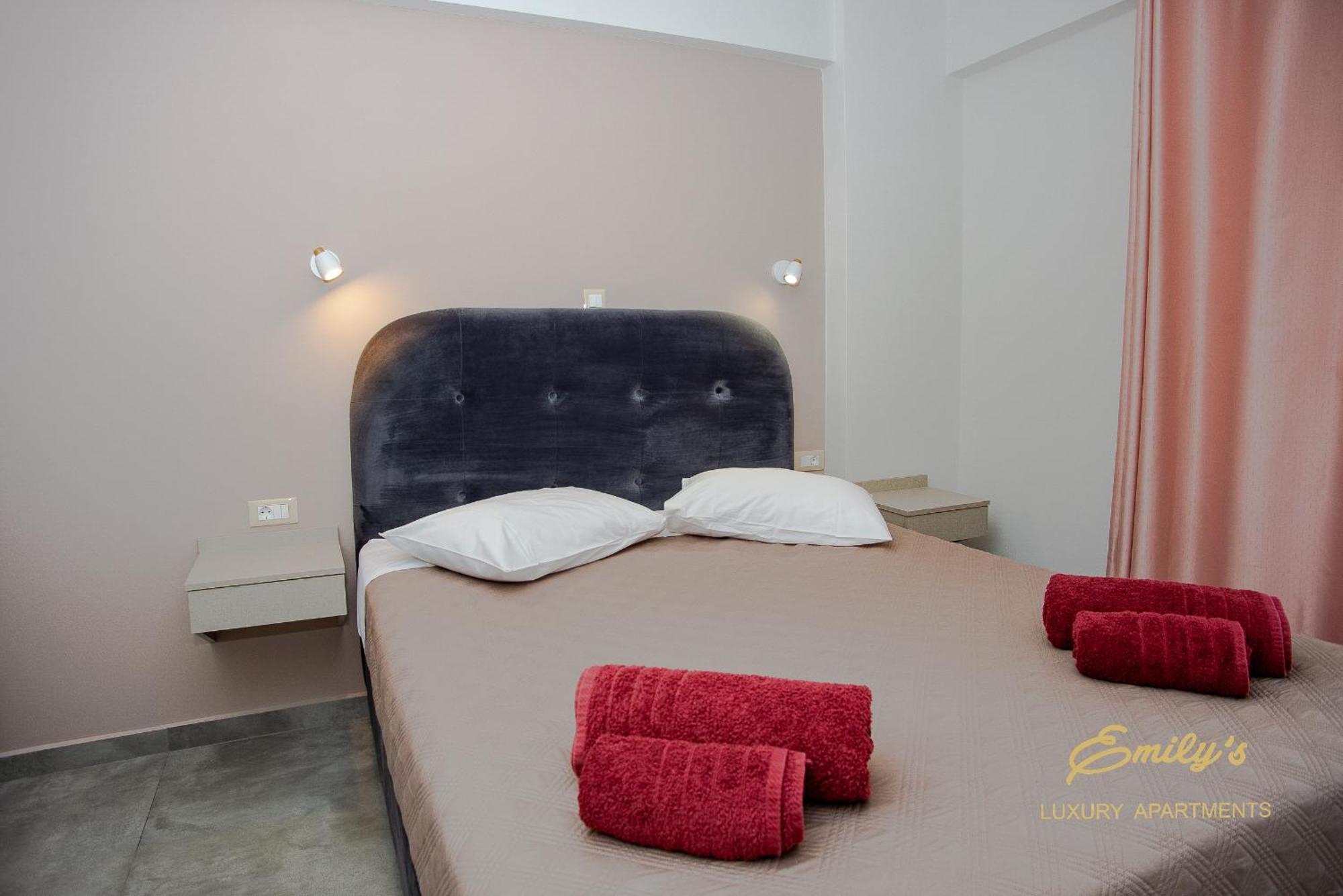 Emily'S Luxury Apartments Argostoli  Exterior foto